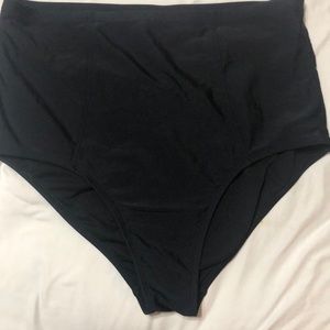 Black High Waist size Large old navy bottom
